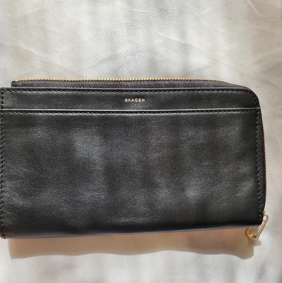 Skagen Bags Skagen Denmark Black Leather Wallet Poshmark
